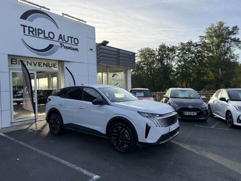 Peugeot 3008 1.2i Hybrid -136 - BV e-DCS6 Allure GPS + CAMERA AR + CARPLA 2024 occasion Brive-la-Gaillarde 19100