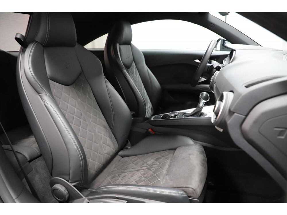 TT Coup&eacute; 2.0 40 TFSI 197 S Line S-tronic PHASE 2 2023 occasion 06550 La Roquette-sur-Siagne
