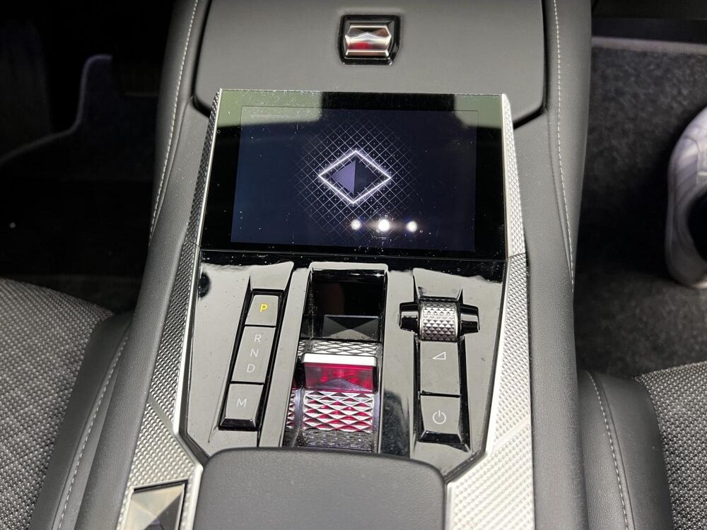 DS4 Cross 1.5 BlueHDi - 130ch - BV EAT8 - Trocadero - Garantie 1 2021 occasion 33130 B&egrave;gles
