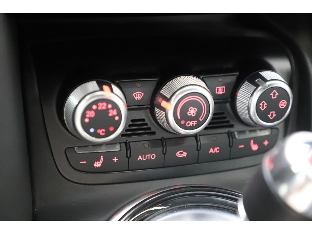 R8 Quattro 4.2 V8 FSI - S-tronic 2014 occasion 06550 La Roquette-sur-Siagne