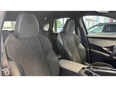 3008 Hybrid 136 GT - Cam&eacute;ra 360 - Si&egrave;ges Chauffants - Entretien P 2024 occasion 60740 Saint-Maximin