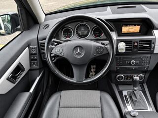 Classe GLK 220 CDI 170 - BVA G-Tronic PHASE 2 - ATELAGE / SUIVI MERCEDE 2011 occasion 49070 Beaucouz&eacute;