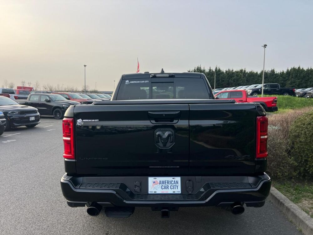 RAM 1500 CREW LIMITED NIGHT EDITION BOX HAYON MULTI 2026 occasion 91830 Le Coudray-Montceaux