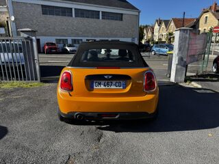 Cooper D Cabriolet 1.5i - 136 BVA Chili Clim + Radar AR 2017 occasion 19100 Brive-la-Gaillarde