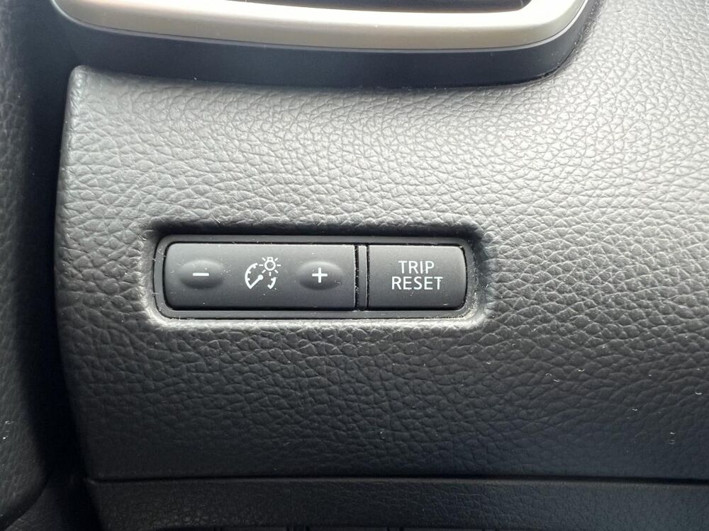 Qashqai 1.6 dCi - 130CV - BVA - X-Tronic - Tekna 2014 occasion 49070 Beaucouz&eacute;