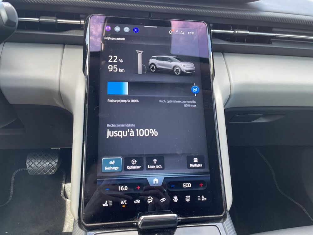 Explorer 170 standard range 77kwh pack premium rwd 2025 occasion 85150 Les Achards