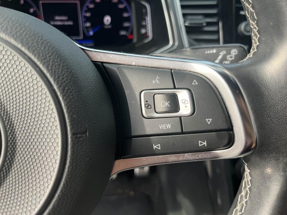 T-ROC 1.5 TSI R-LINE 150ch BVA7 - 1ERE MAIN - CARPLAY - CAM - HAYO 2021 occasion 13760 Saint-Cannat