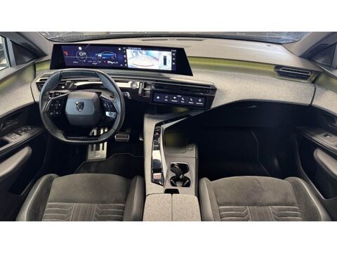 3008 Hybrid 136 GT - Cam&eacute;ra 360 - Si&egrave;ges Chauffants - Entretien P 2024 occasion 60740 Saint-Maximin