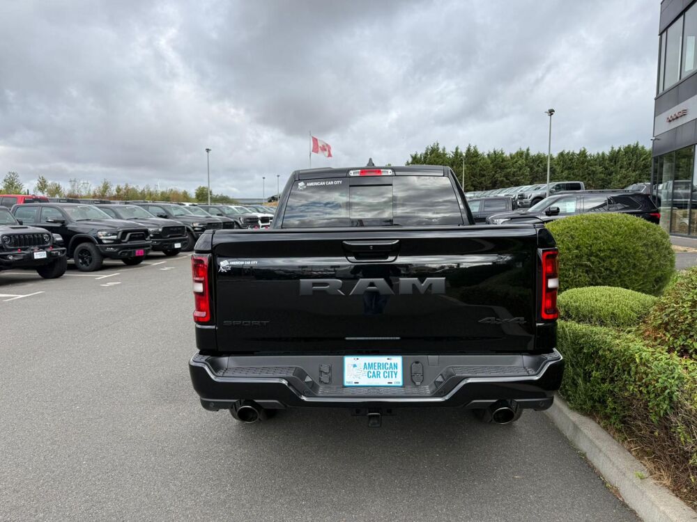 RAM 1500 CREW CAB SPORT NIGHT EDITION V8 2026 occasion 91830 Le Coudray-Montceaux