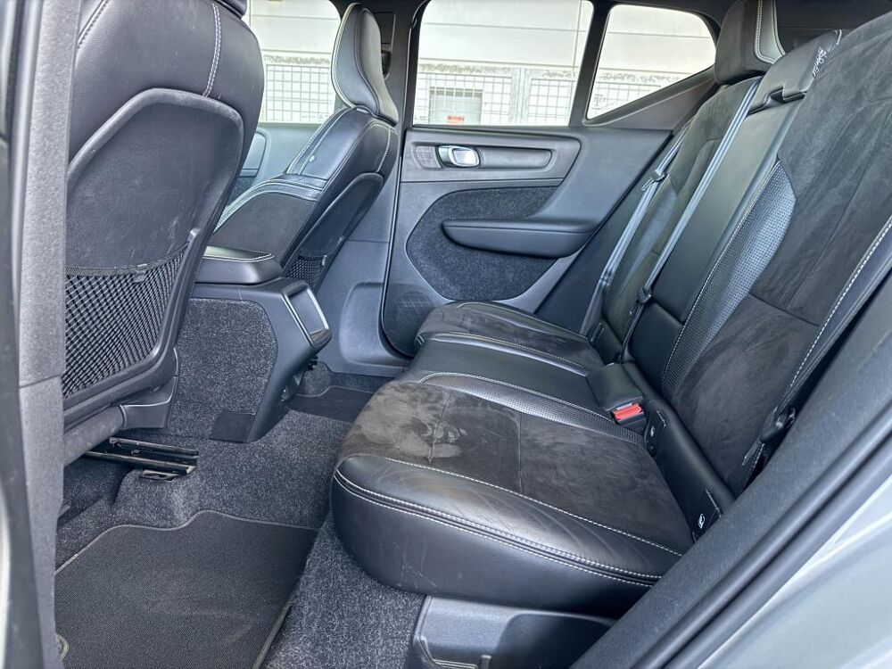XC40 D4 AWD AdBlue - 190 - BVA Geartronic R-Design 2018 occasion 77185 Lognes