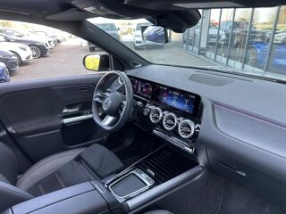 Classe GLA 200d - BV 8G-DCT - AMG Line - ORIGINE FRANCE - GARANTIE 12 2024 occasion 33450 Montussan