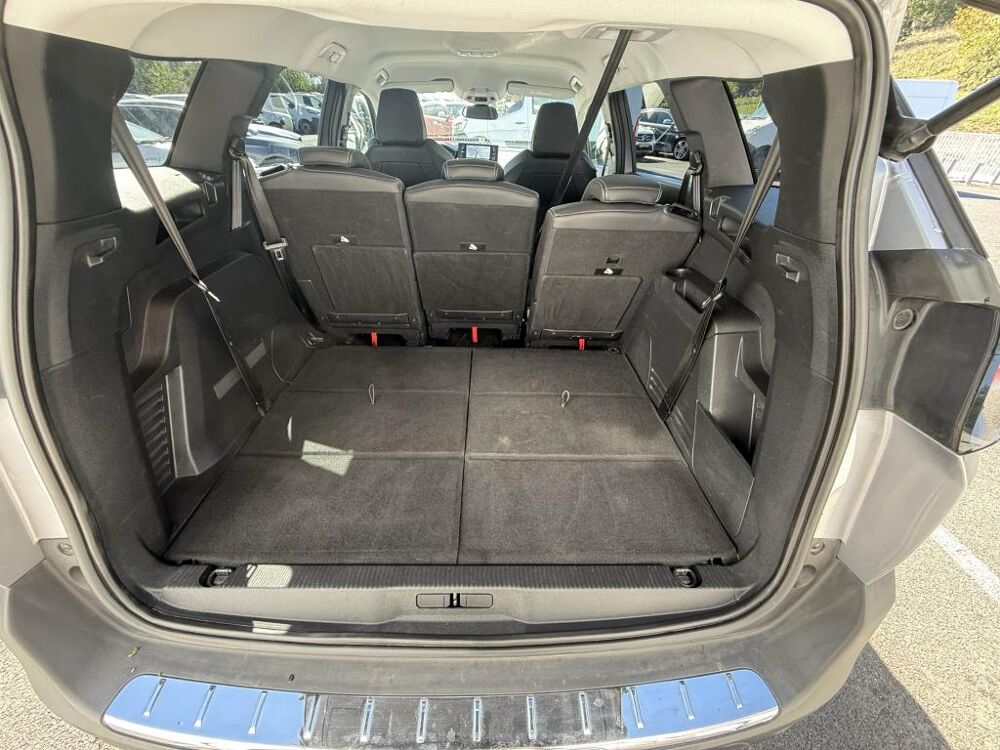5008 1.5 BlueHDi S&S - 130ch 7pl Allure GPS + CAMERA AR + CARPLAY 2022 occasion 19100 Brive-la-Gaillarde