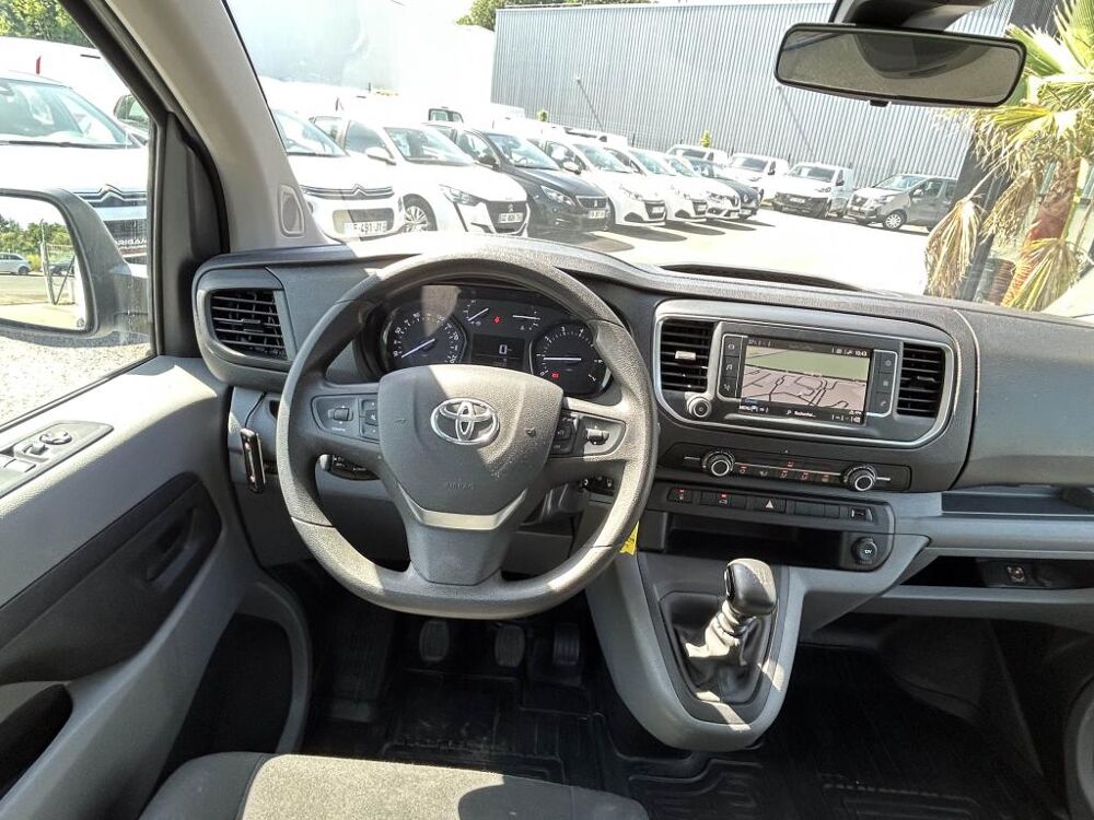 Proace MEDIUM 1.5 D-4D 120ch BUSINESS 2023 occasion 44700 Orvault