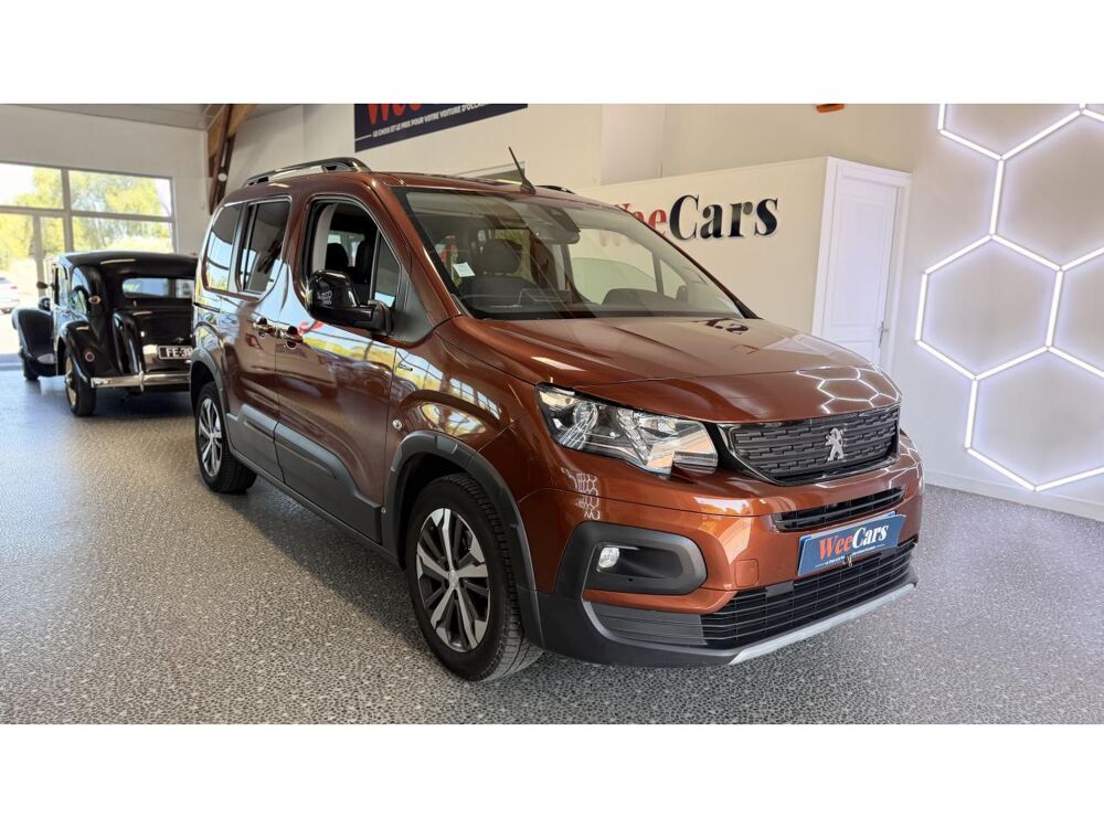Rifter COMBI 1.5 BLUEHDI 130 L1 GT LINE EAT BVA START-STOP - GARANT 2019 occasion 16000 Angoul&ecirc;me