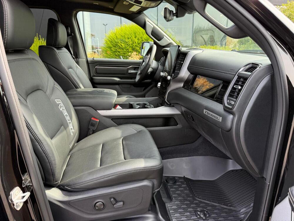 RAM 1500 CREW CAB REBEL AIR HAYON MULTI V8 2026 occasion 91830 Le Coudray-Montceaux