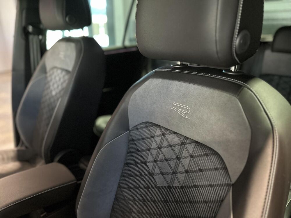 Tiguan R-Line 2.0 TDI 150 - DSG 7 - ATTELAGE - ACC - CAM 2023 occasion 25300 Pontarlier