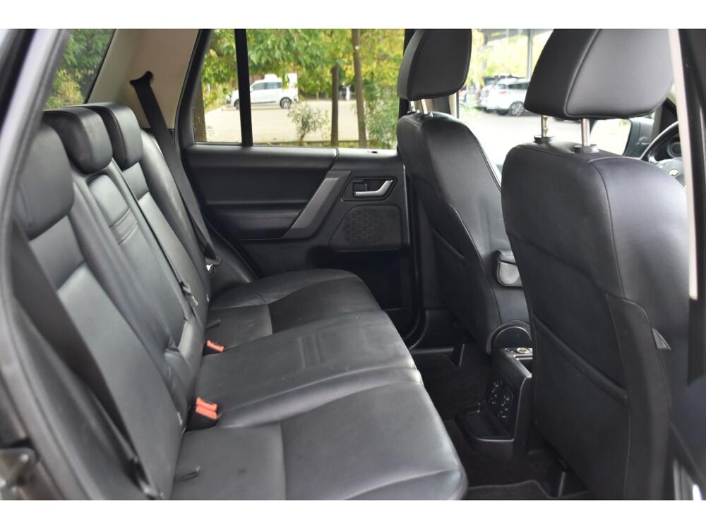 Freelander 3.2 i6 - BVA II 2006 HSE PHASE 1 2008 occasion 06250 Mougins