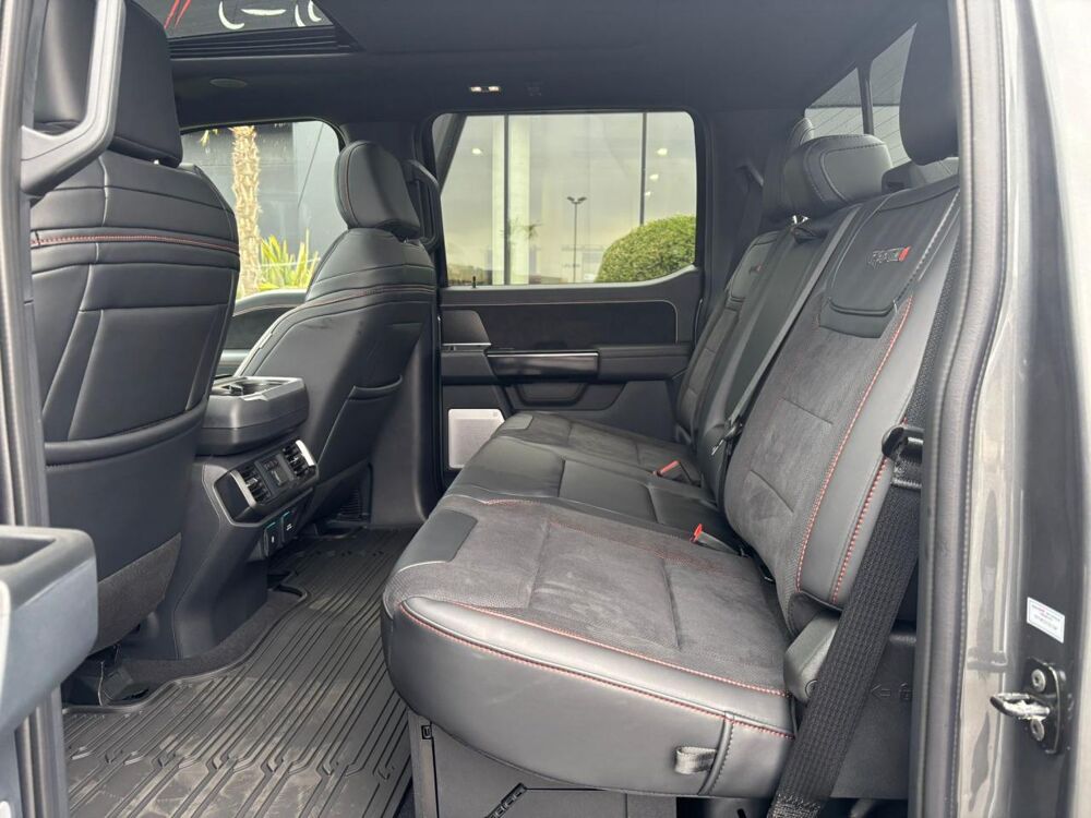 Divers RAPTOR R V8 5.2L supercharged 2025 occasion 91830 Le Coudray-Montceaux