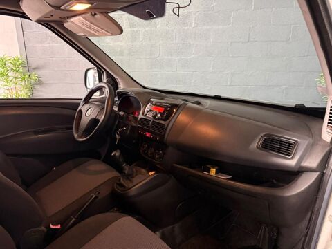 Doblo 1.3 Multijet 16V 90ch Fourgon - GARANTIE 6 MOIS 2012 occasion 33700 M&eacute;rignac
