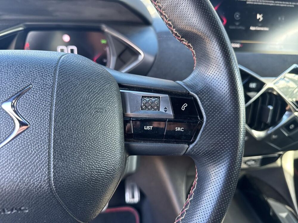 DS3 Bluehdi 100 performance line 2019 occasion 85150 Les Achards