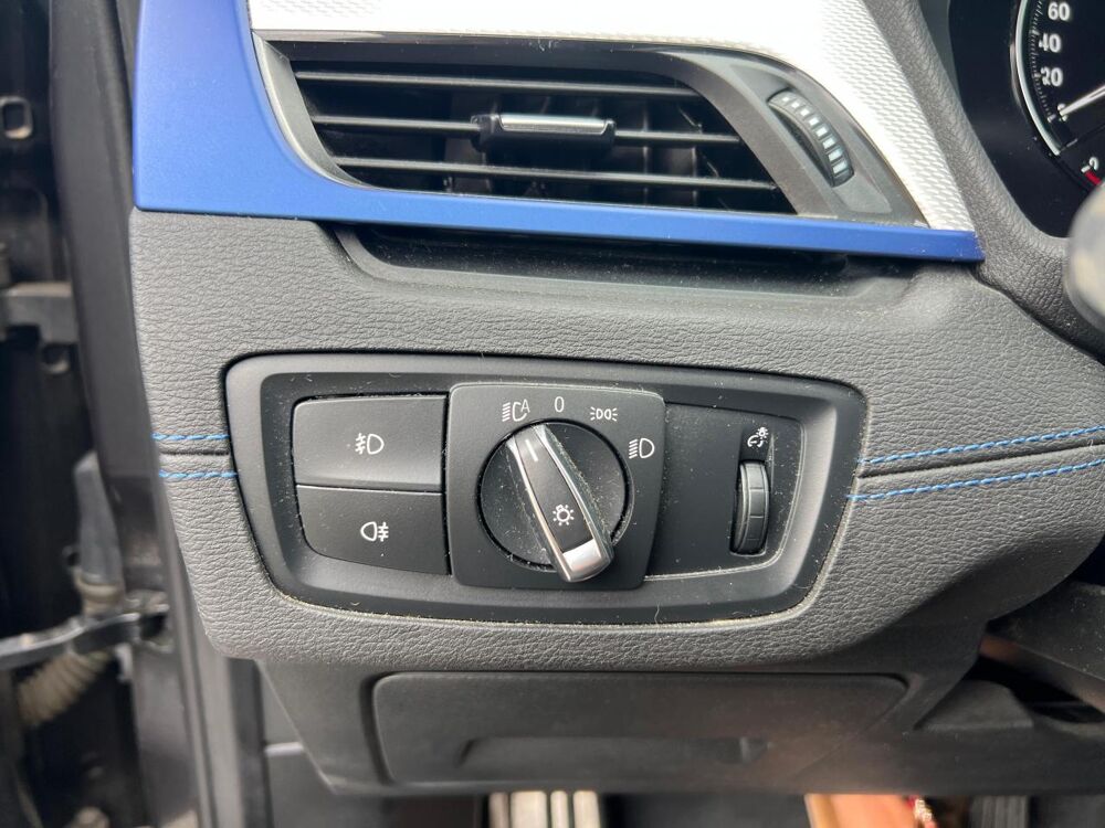 X2 1.8 D 150 M-SPORT SDRIVE BVA / TOIT OUVRANT / SIEGES CHAUFFA 2019 occasion 42170 Saint-Just-Saint-Rambert