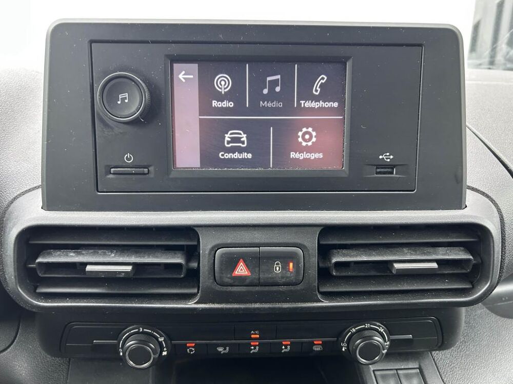 Berlingo M 1.5 BLUEHDI 100ch FOURGON 2022 occasion 44700 Orvault