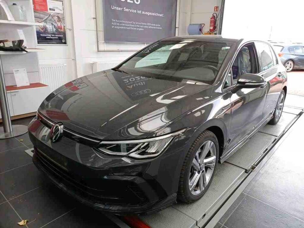Golf 8 VIII 1.5 TSI 130 R-Line 2024 occasion 35300 Foug&egrave;res