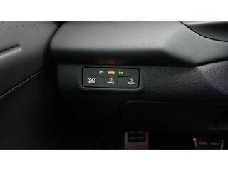 T-ROC 1.5 eTSI 150 DSG R-Line +IQ LIGHT+T.OUVR+PACK BLACK 2026 occasion 81580 Soual