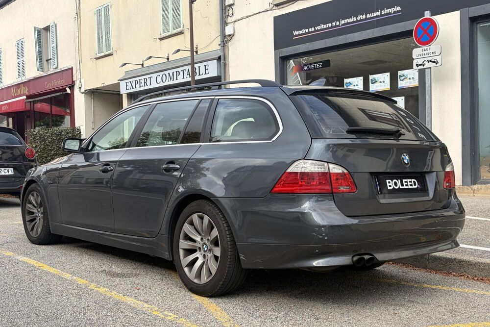 S&eacute;rie 5 530d Touring Excellis E61 -TOIT OUVRANT - CARPLAY - SIEGE EL 2009 occasion 78760 Jouars-Pontchartrain
