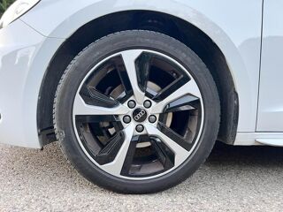 A1 SPORTBACK - 110CH -SLINE - CAM RECUL- CARPLAY 2022 occasion 13760 Saint-Cannat