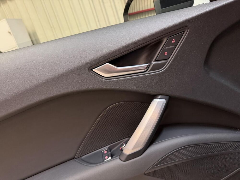 TT COUPE 2.0 TFSI 230 S-LINE/SUIVI AUDI/1ERE MAIN 2016 occasion 52100 Bettancourt-la-Ferr&eacute;e