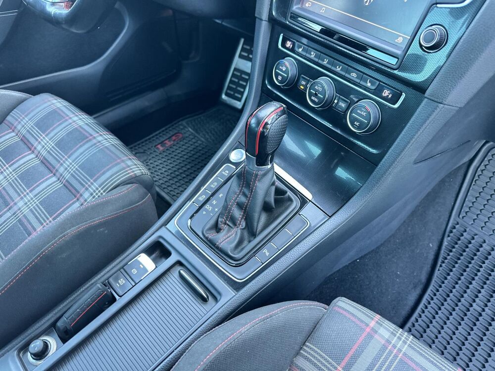 Golf 7 GTI PERFORMANCE 2.0 TSI 315CH BLUEMOTION BV DSG6 - GARANTI 2014 occasion 33450 Montussan