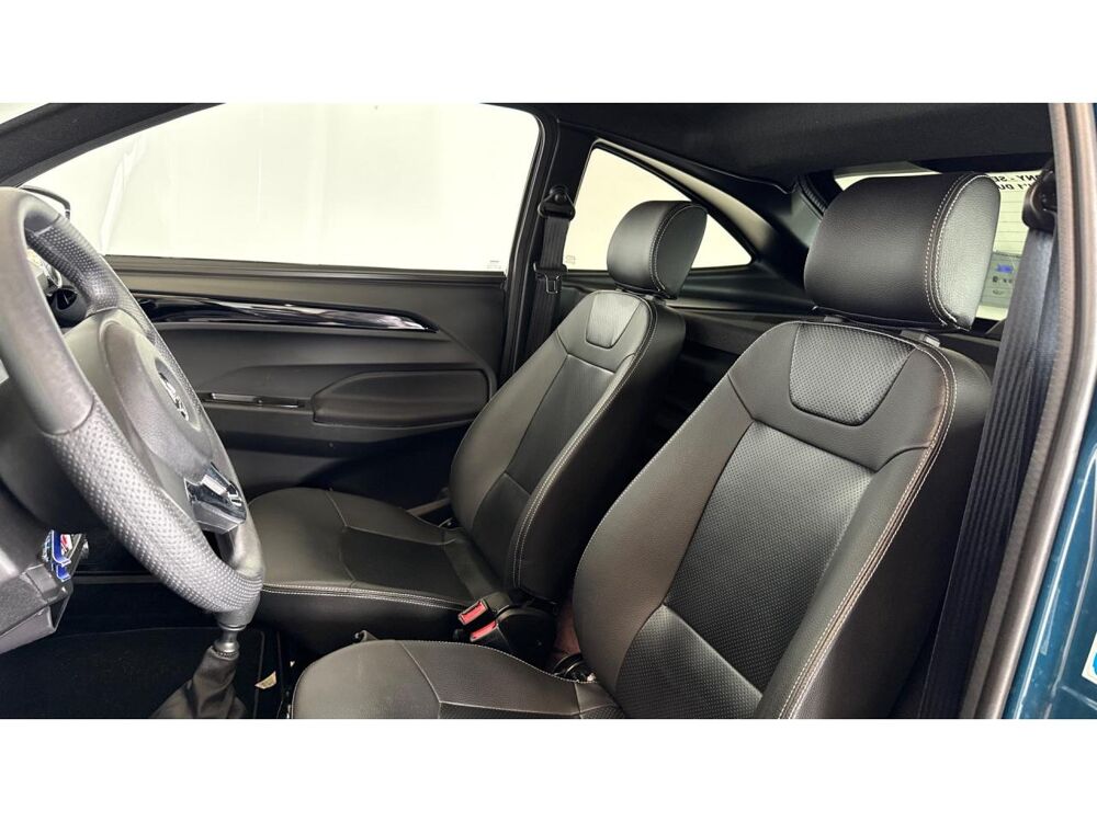 Coup&eacute; Aixam e  AMBITION Sport / CARPLAY / CAMERA DE RECUL / 2025 occasion 17600 Saujon