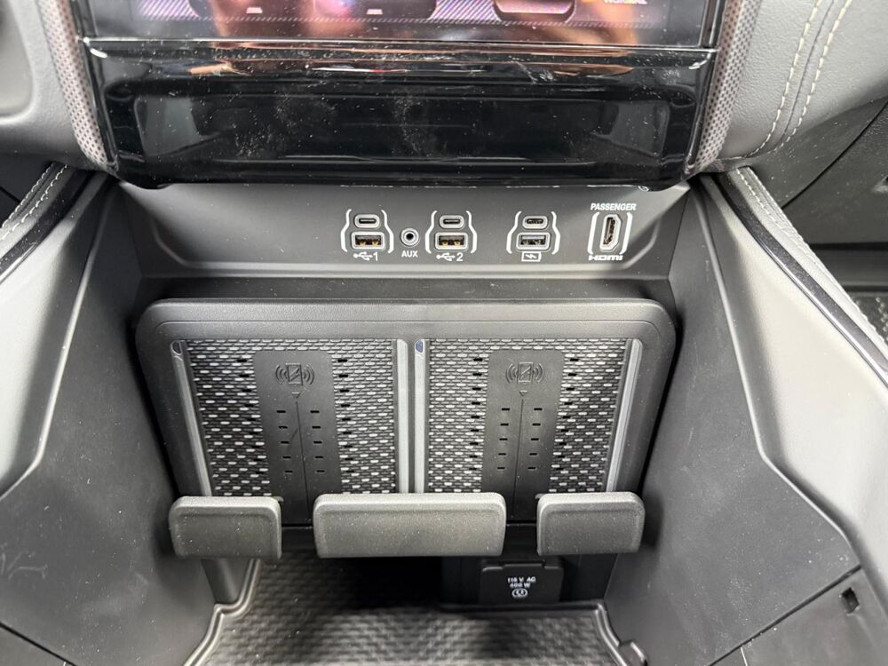 RAM 1500 CREW LIMITED NIGHT EDITION BOX HAYON MULTI V8 5,7L 2026 occasion 91830 Le Coudray-Montceaux