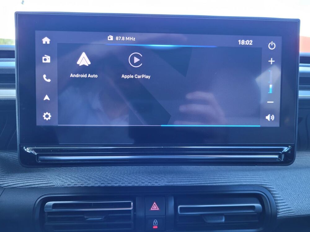 C3 &euml;-113ch 44.2kwh Max  GPS  Radar Ar  Camera 2025 occasion 34190 Ganges