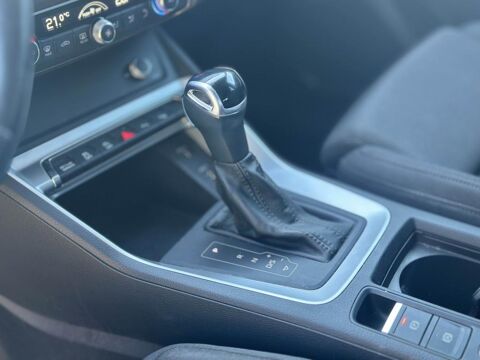 Q3 1.5 35 TFSI 150 DESIGN - CARPLAY - HAYON ELEC - SUIVI COMPLE 2020 occasion 13760 Saint-Cannat
