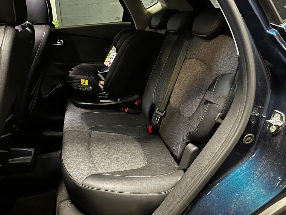 Captur - 1.5 DCi 90CH BVM5 - INTENS - GARANTIE 6 MOIS MINIMUM 2018 occasion 33700 M&eacute;rignac