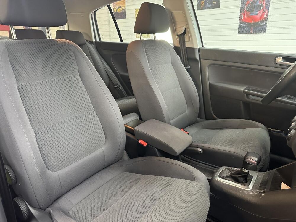 Golf 1.9 TDI 105 CONFORT DSG BVA 2006 occasion 33370 Artigues-pr&egrave;s-Bordeaux