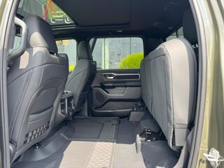 RAM 1500 CREW BIGHORN BACK COUNTRY V8 2026 occasion 91830 Le Coudray-Montceaux
