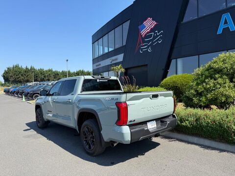 Divers CREWMAX LIMITED TRD OFF ROAD 2026 occasion 91830 Le Coudray-Montceaux