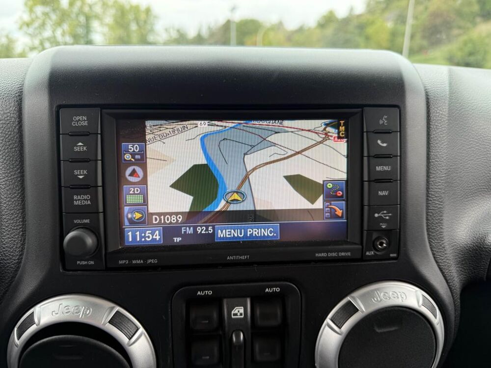 Wrangler 2.8 CRD 200CH Unlimited Sahara ATTELAGE + GPS + CLIM 2012 occasion 19100 Brive-la-Gaillarde