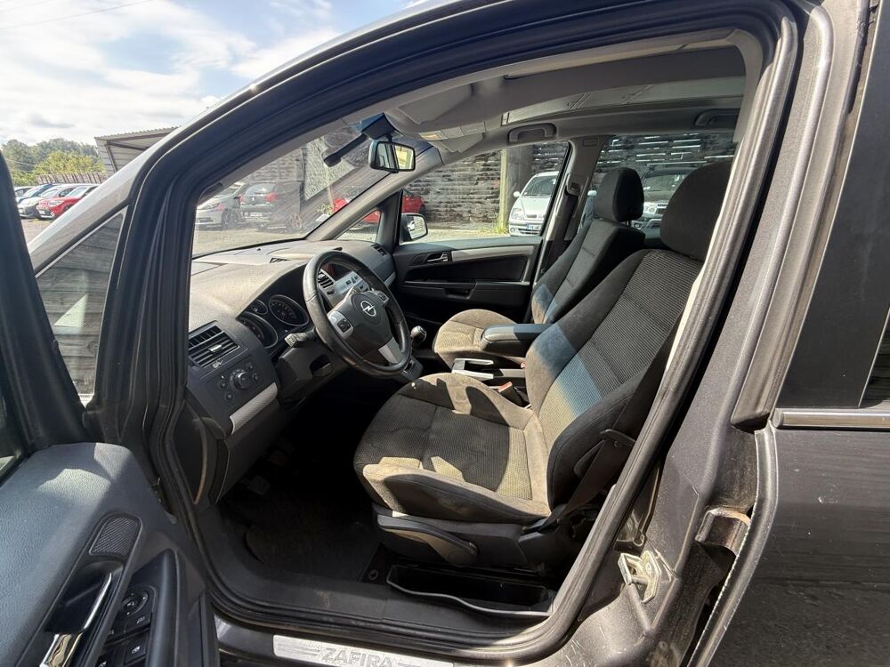 Zafira 1.7 CDTI FAP - 125 7 places 2010 occasion 19100 Brive-la-Gaillarde