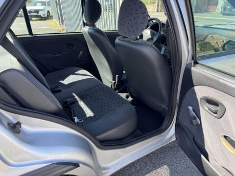 Saxo 1.4 - 75 BVA Exclusive 2000 occasion 19100 Brive-la-Gaillarde