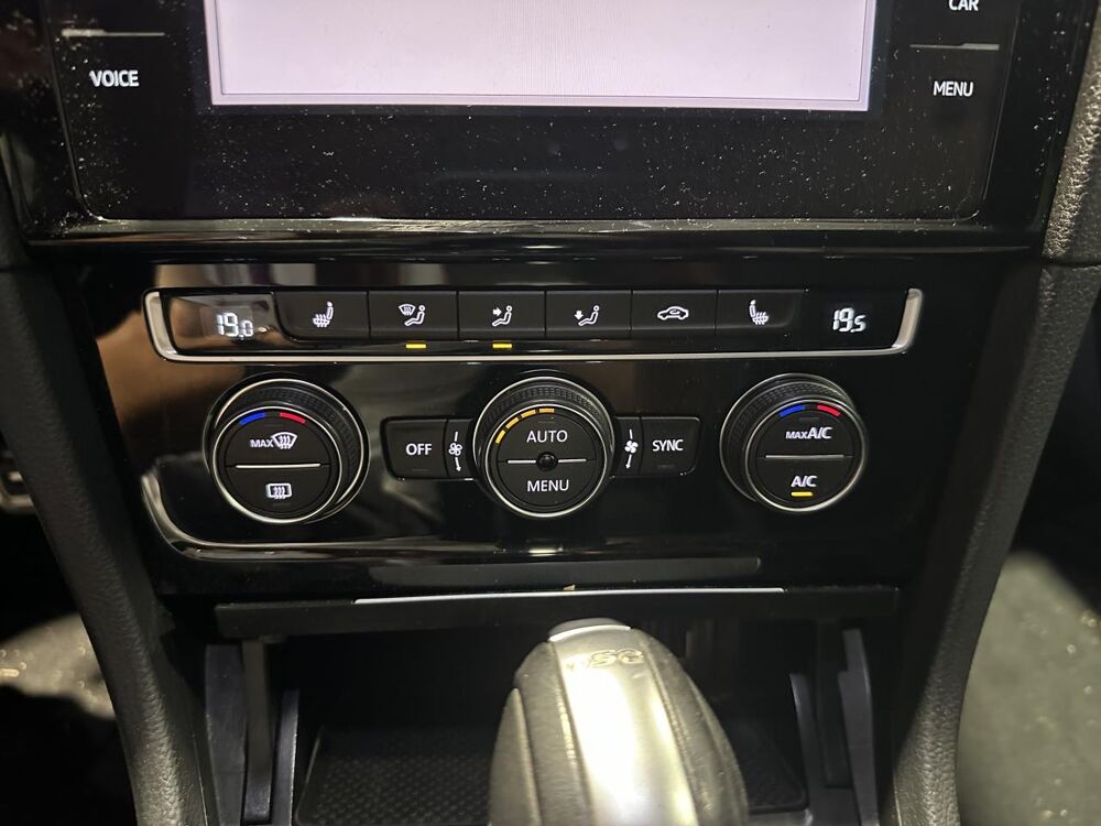 Golf R Line 2.0 TDI - 150 - DSG 7 2017 occasion 25300 Pontarlier