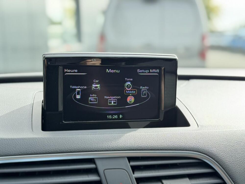 Q3 2.0 TFSI 220 Quattro S-Tronic Ambiente 2015 occasion 35300 Foug&egrave;res