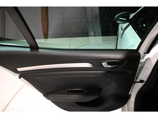 M&eacute;gane 1.3 TCe - 140 - FAP 2021N IV BERLINE Intens PHASE 2 2022 occasion 77100 Meaux