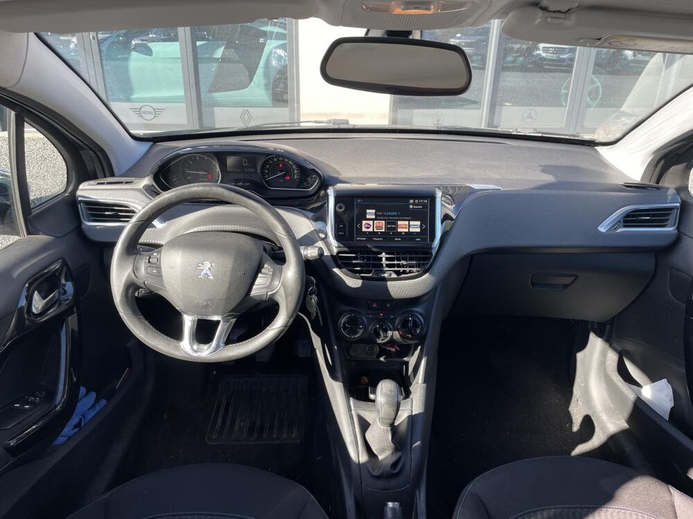 208 1.2i 12V 82CH Style PH 2-ATTELAGE-GARANTIE 12 MOIS- 2018 occasion 33127 Saint-Jean-d'Illac