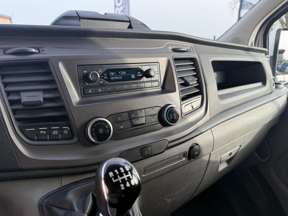 Transit Custom 2.0 EcoBlue - 130 S&S FOURGON Fourgon 280 L1H1 Trend Busines 2022 occasion 71880 Ch&acirc;tenoy-le-Royal