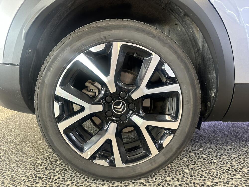 C5 aircross 1.5 BLUEHDI 130 SHINE PACK EAT BVA START-STOP - GARANTIE 12 2021 occasion 16000 Angoul&ecirc;me