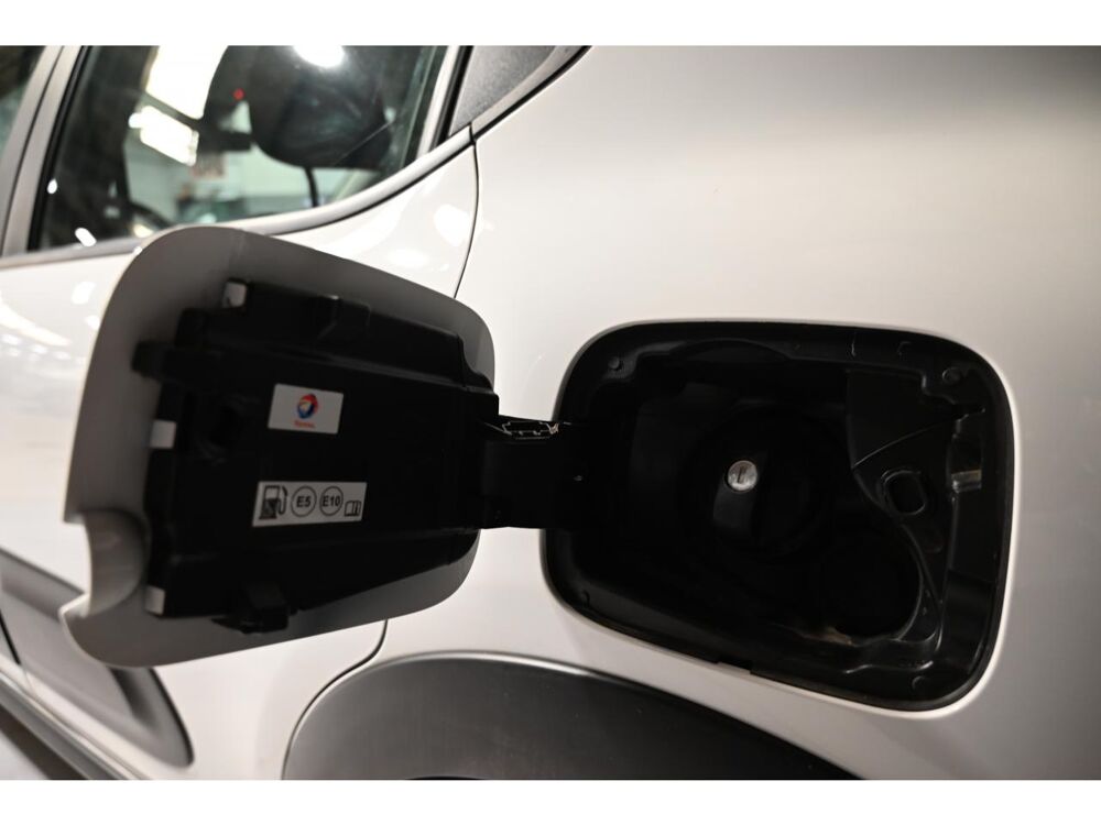 C3 1.2 PureTech 12V - 83 S&S 2016 BERLINE ENTREPRISE Feel Soci 2023 occasion 77100 Meaux